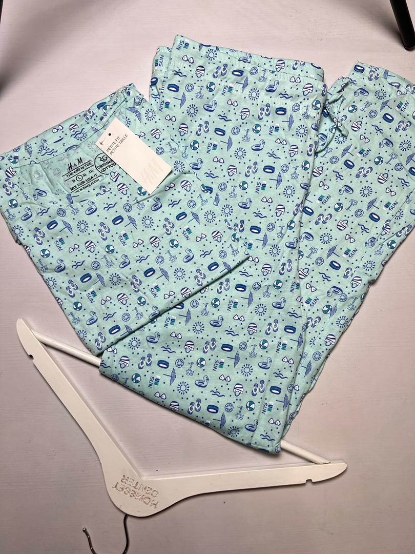 دمپا شلوار راسه برند h&m کد 1123 دمپا شلوار راسه برند h&m کد 1124