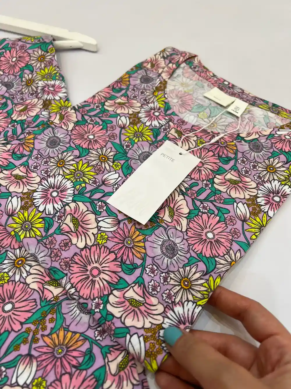 تیشرت شلوار زنانه برند H&M کد: 0057 تیشرت شلوار زنانه برند H&M کد: 0057