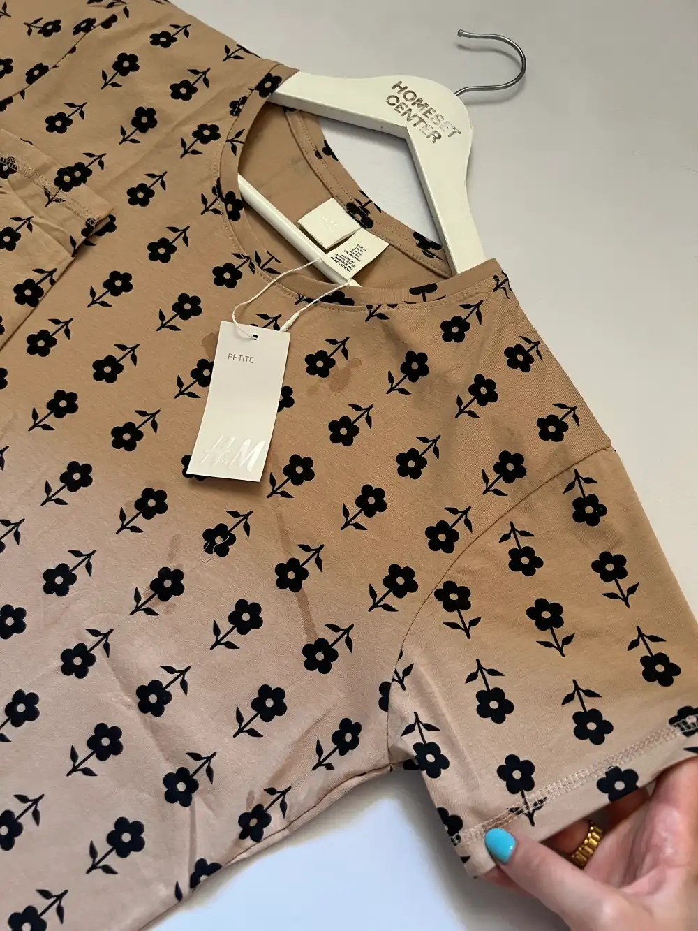 تیشرت شلوار زنانه برند H&M کد: 0065 تیشرت شلوار زنانه برند H&M کد: 0065