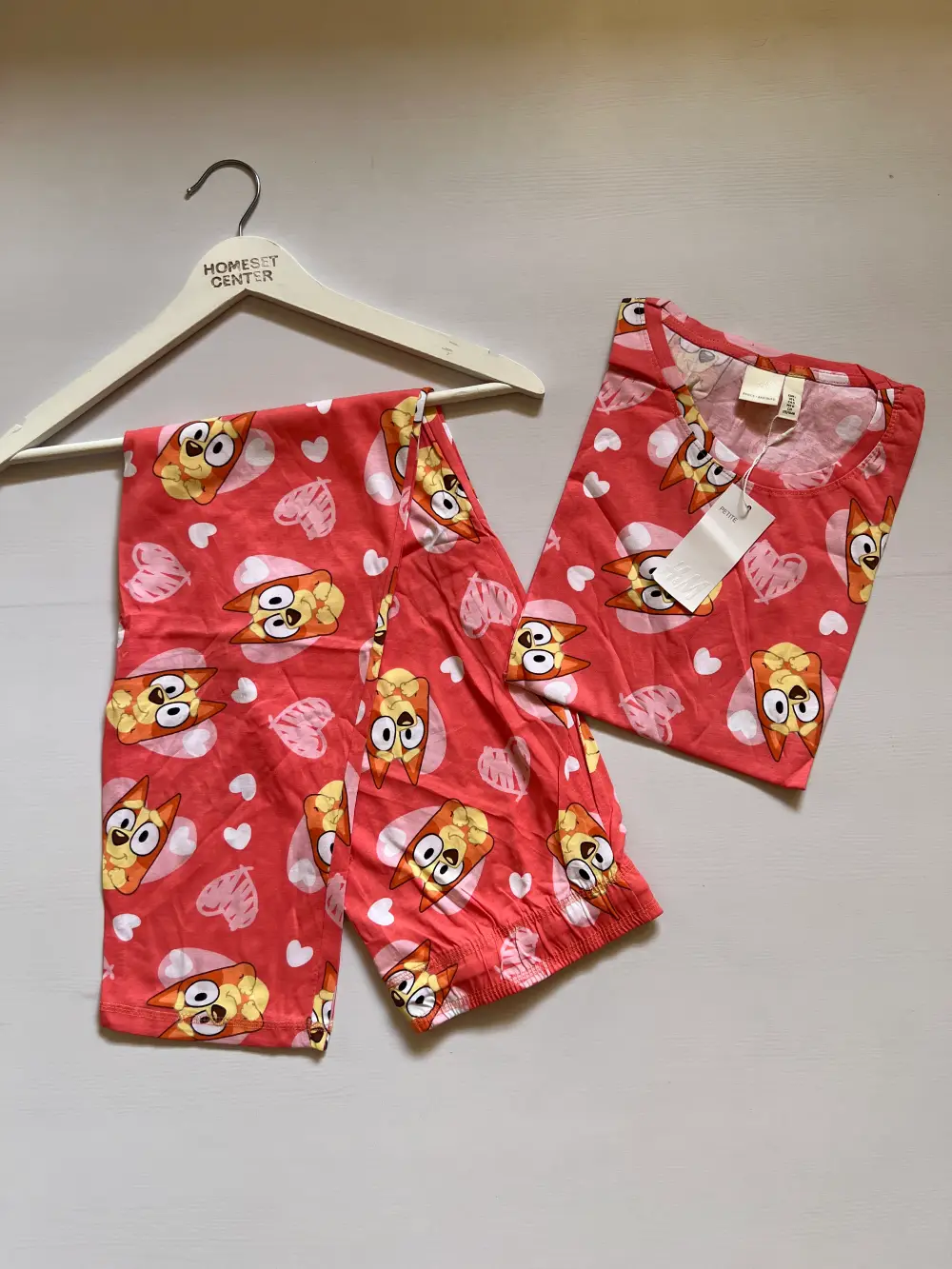 تیشرت شلوار زنانه برند H&M کد:0068 تیشرت شلوار زنانه برند H&M کد:0068