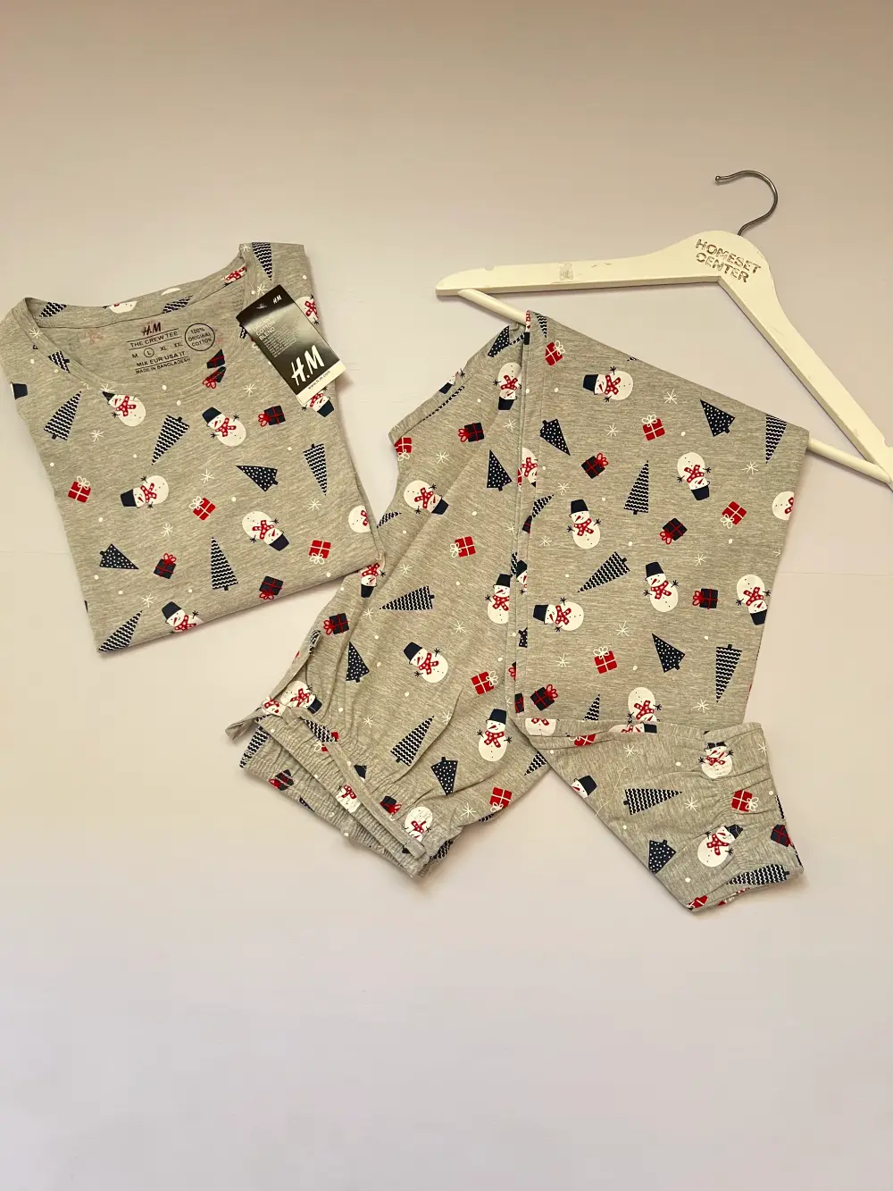 یشرت شلوار زنانه برند H&M کد:R33 یشرت شلوار زنانه برند H&M کد:R33